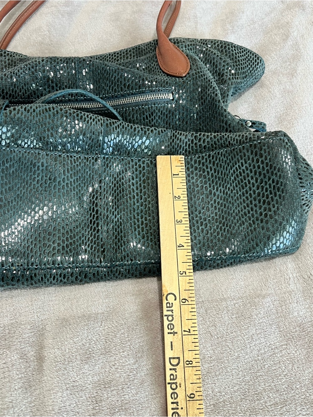 Sorial Tote - Picture 3 of 10